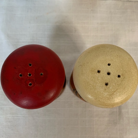 VINTAGE | Wooden Chef Salt & Pepper Shaker Set - Picture 6 of 11